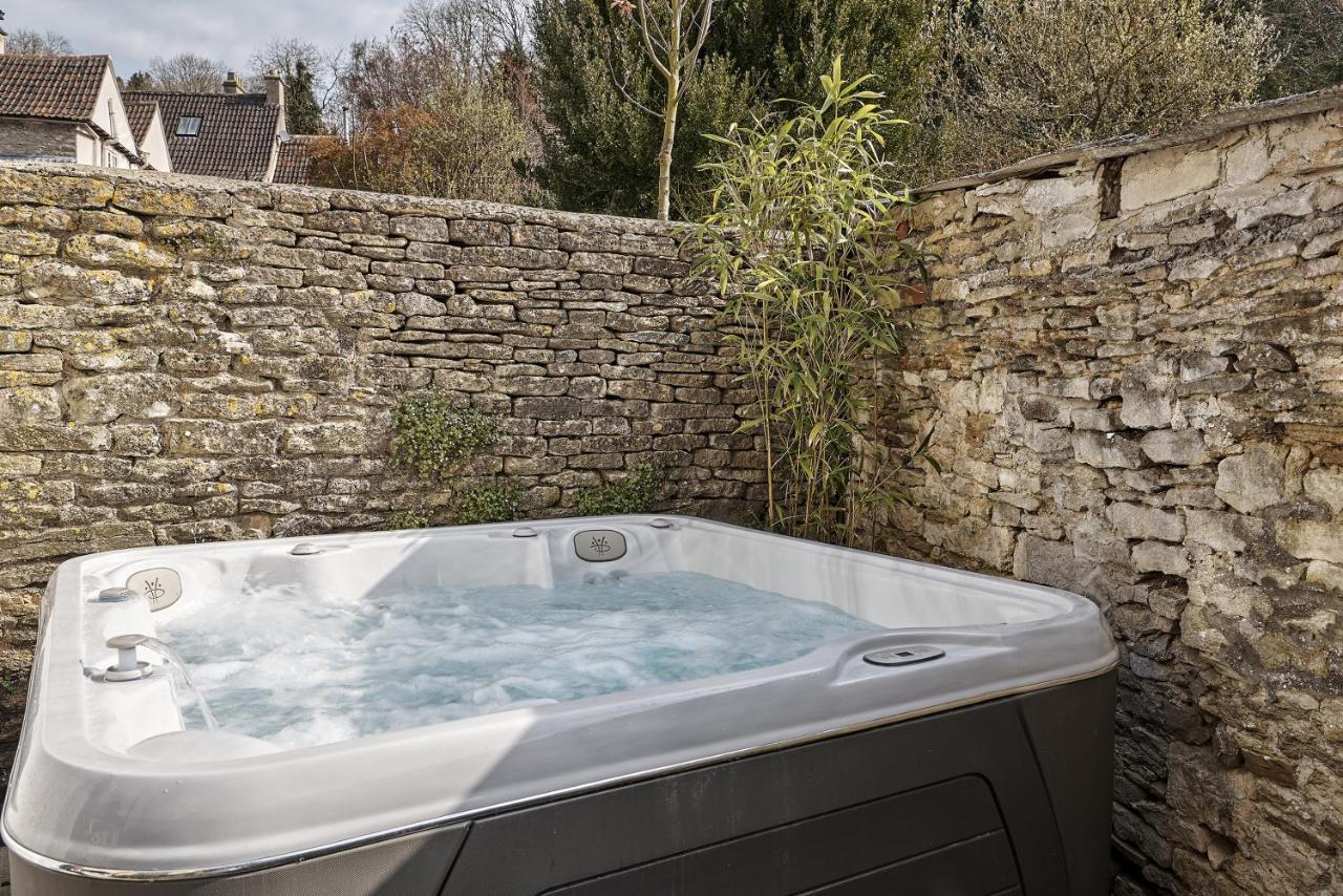Luxury Cotswolds Cottage Optional Hot Tub, Castle Combe Extérieur photo